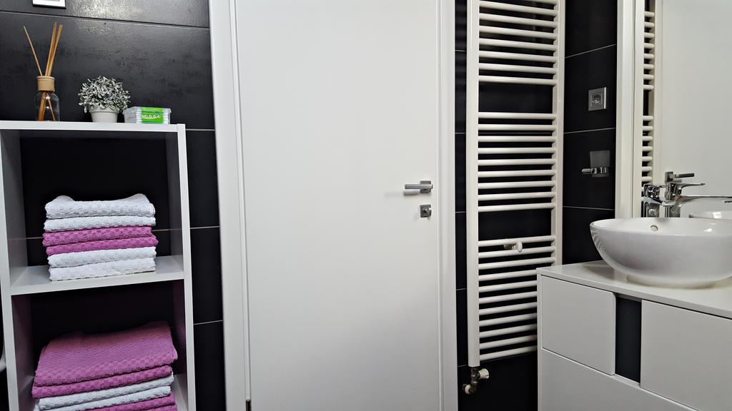 Apartment Lipa Irinovac Esterno foto